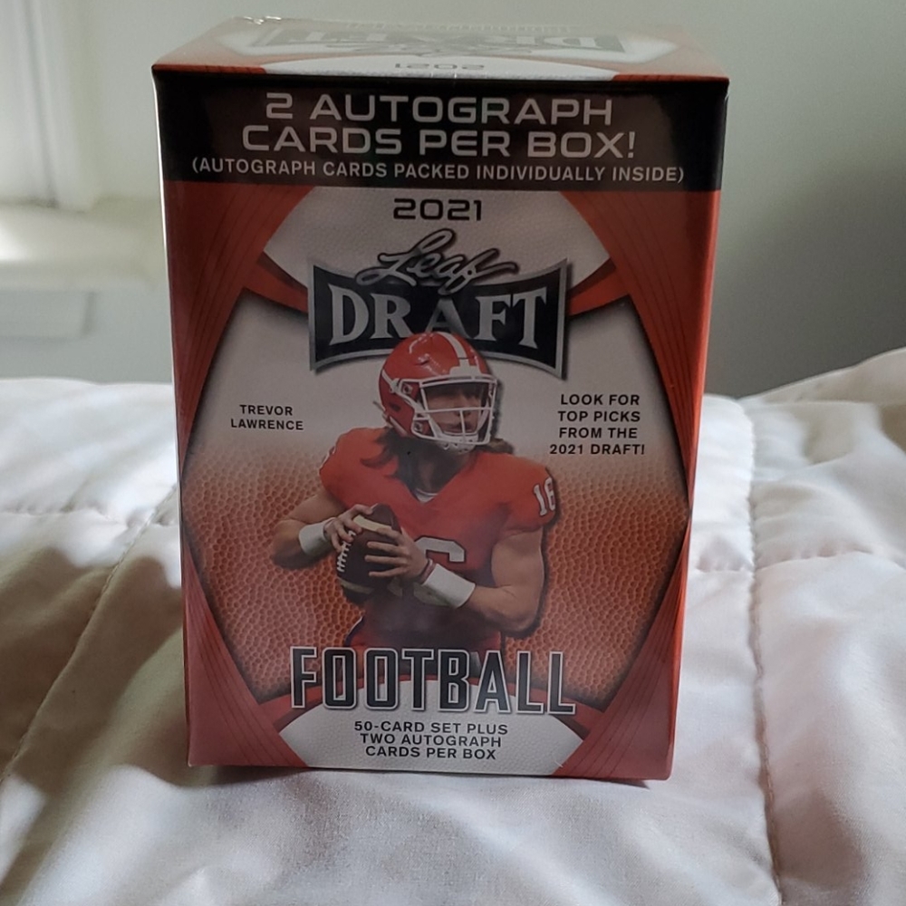 2021 NFL Leaf Draft football Trading Card Blaster - Picture 2 of 4
